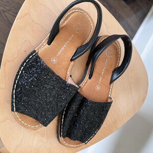 Sparkle Navy blue Comfy Sandals Size 36